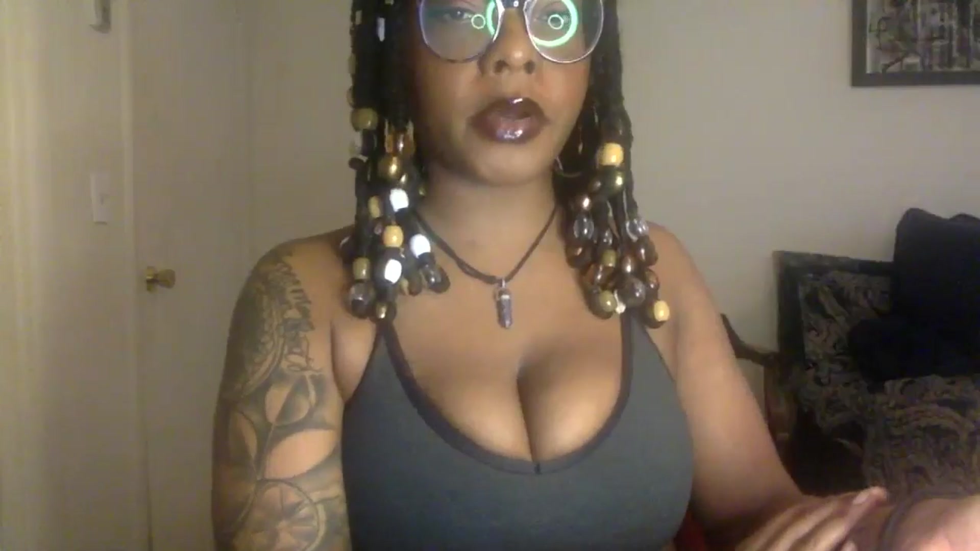 Gallery image thumbnail from warmhoney888's myfreecams stream on, 03/23/2025, 12:40 image 14 of 20