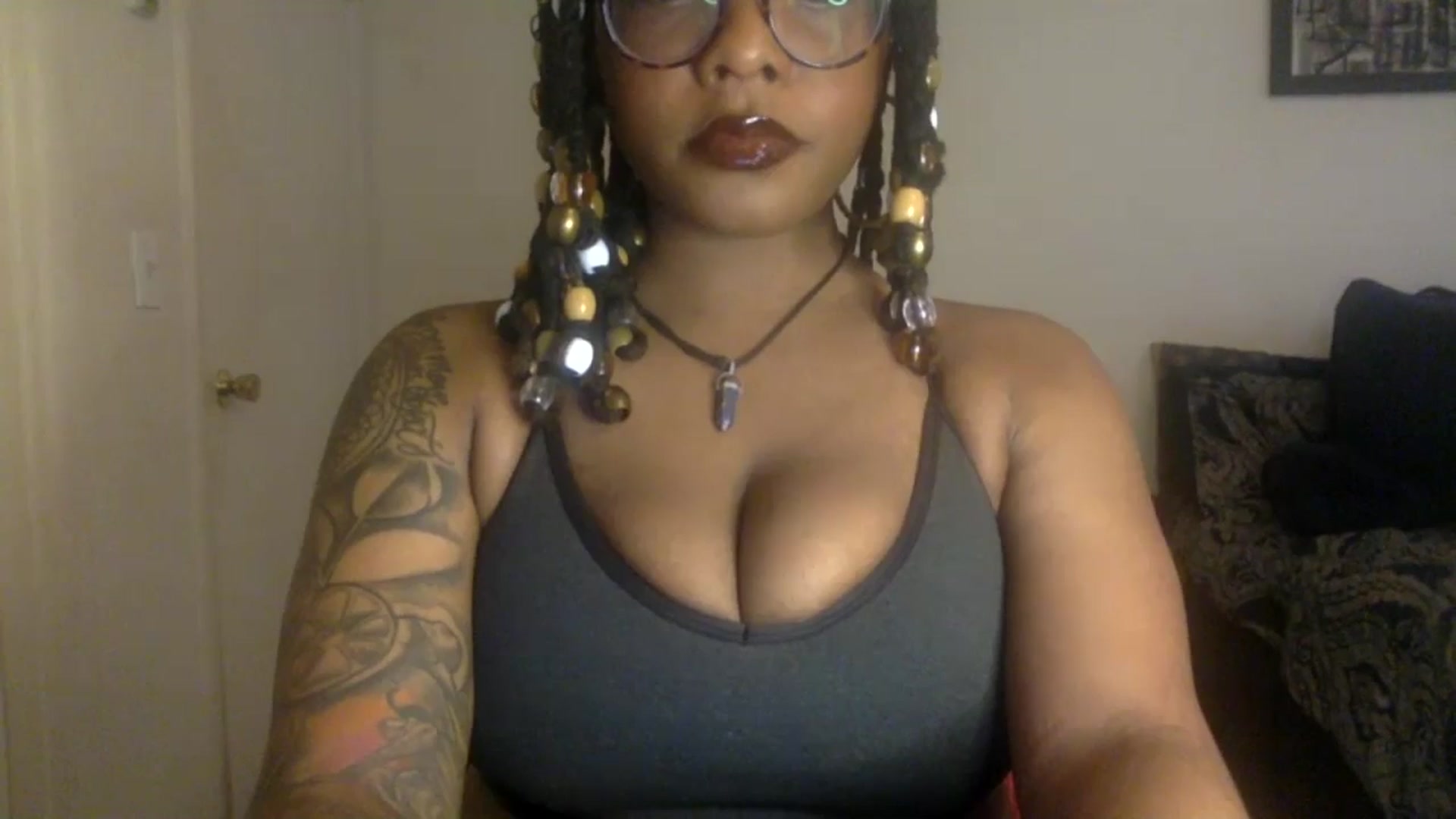 Gallery image thumbnail from warmhoney888's myfreecams stream on, 03/23/2025, 12:40 image 10 of 20