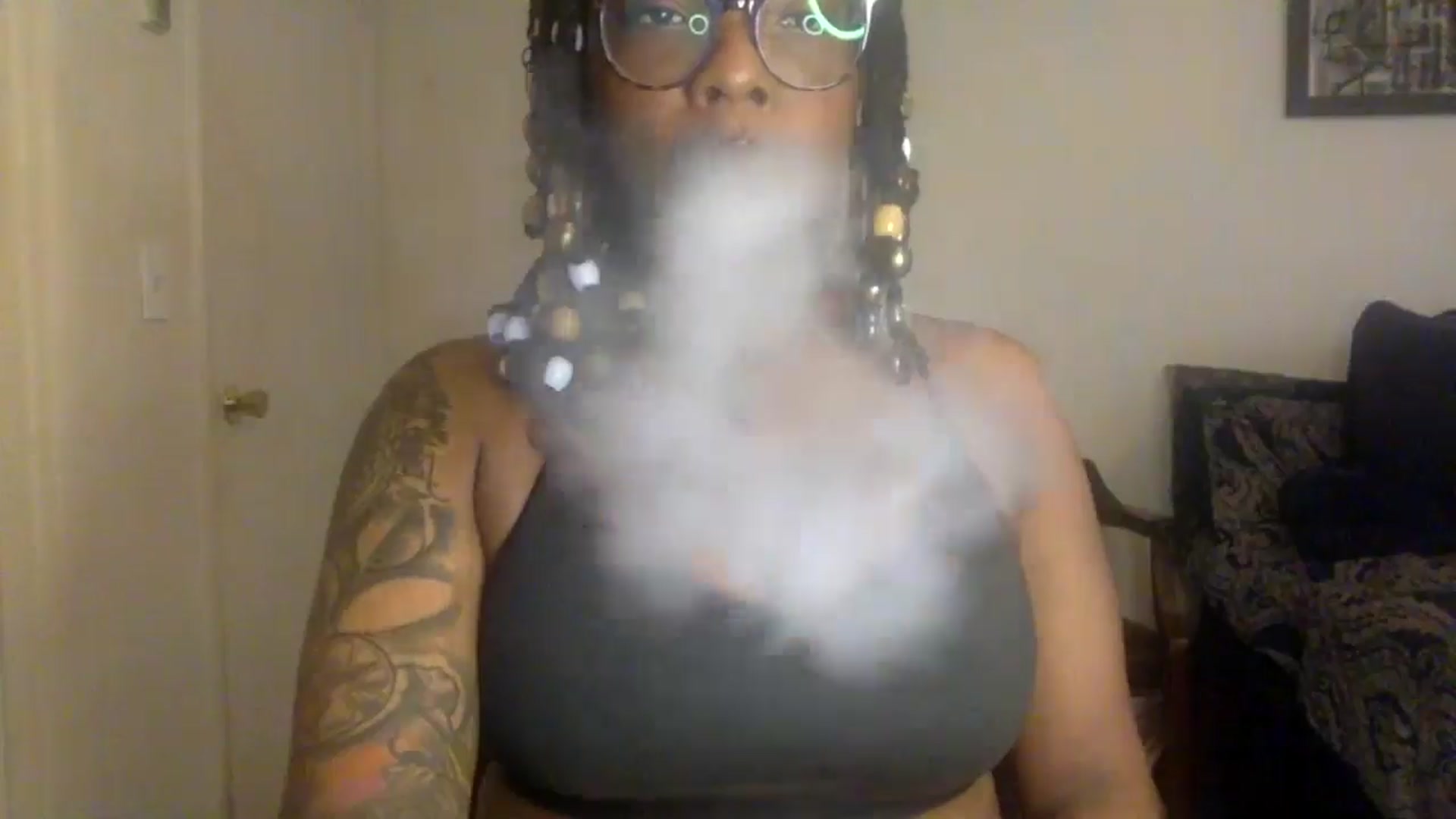 Gallery image thumbnail from warmhoney888's myfreecams stream on, 03/23/2025, 12:40 image 4 of 20