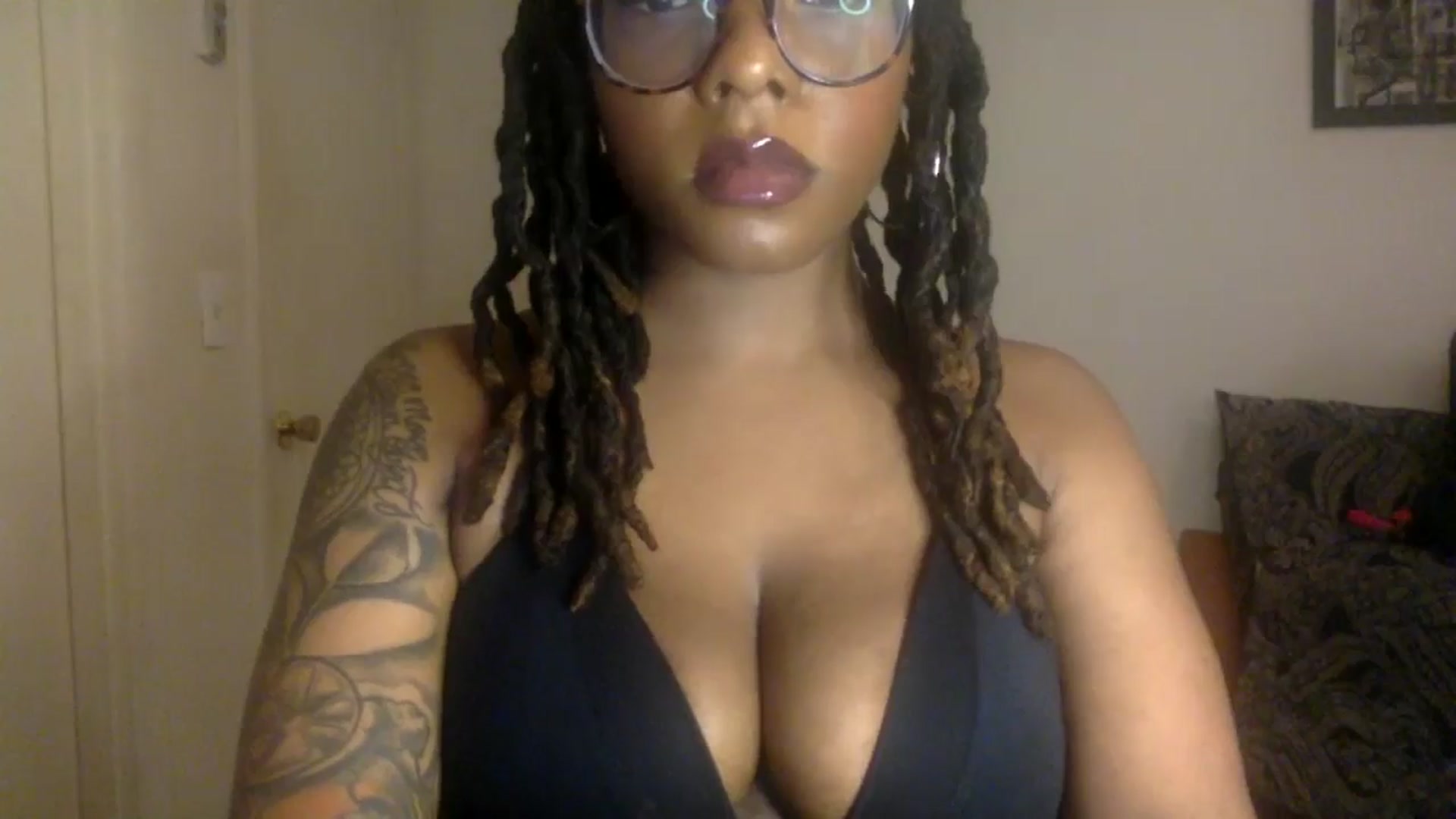 Gallery image thumbnail from warmhoney888's myfreecams stream on, 06/28/2025, 11:09 image 2 of 20