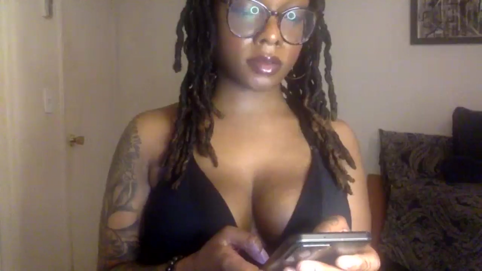 Gallery image thumbnail from warmhoney888's myfreecams stream on, 06/28/2025, 11:33 image 5 of 20
