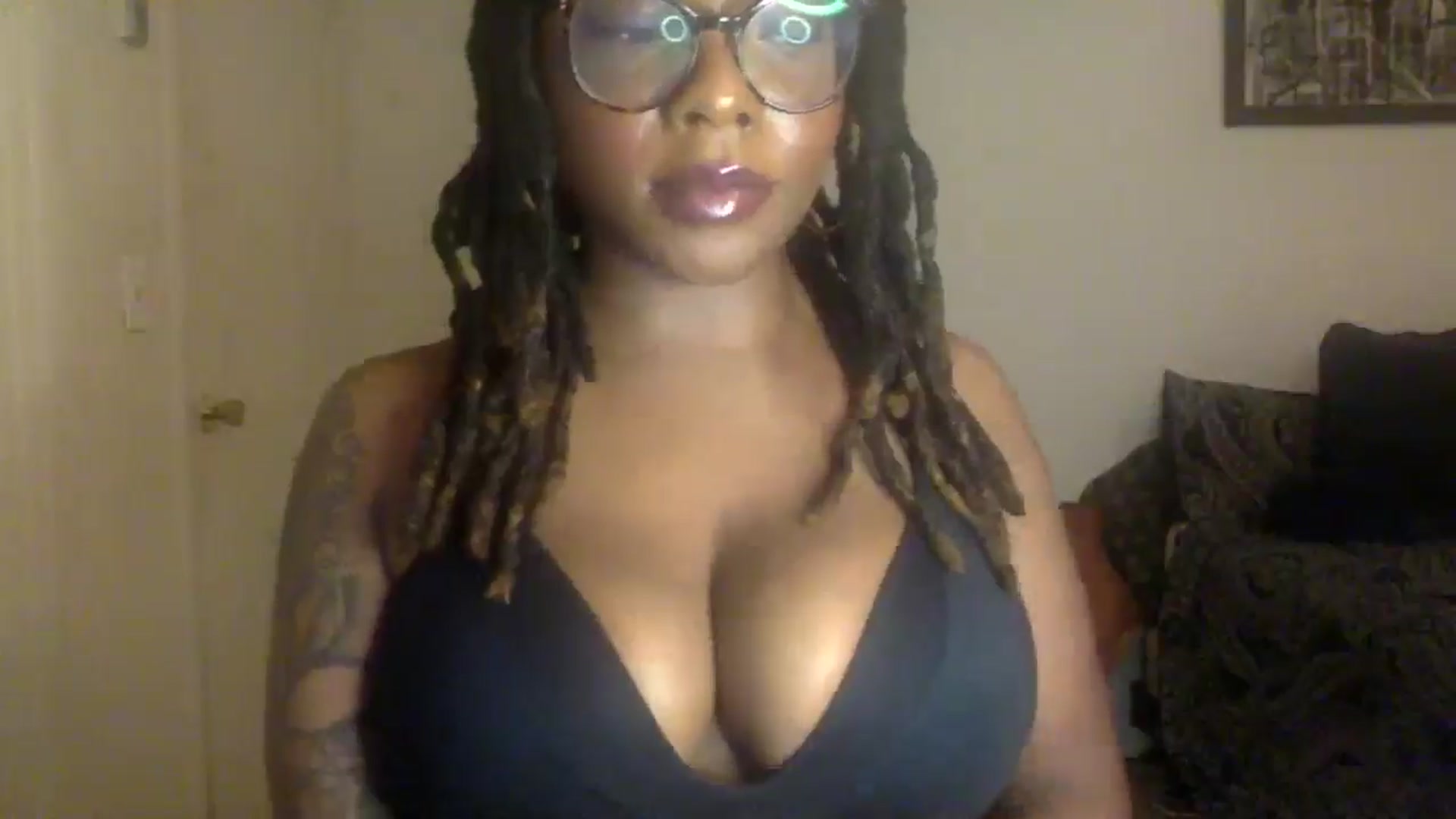 Gallery image thumbnail from warmhoney888's myfreecams stream on, 07/17/2025, 11:13 image 9 of 20