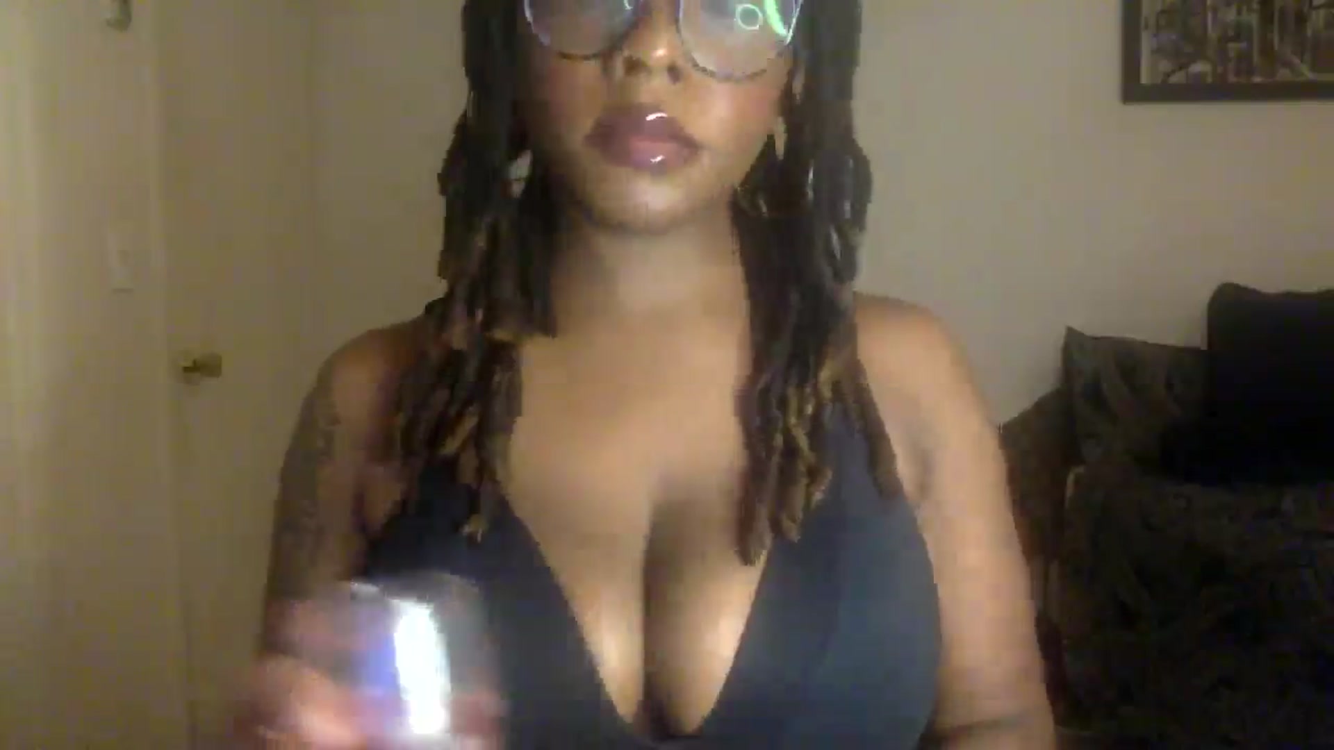 Gallery image thumbnail from warmhoney888's myfreecams stream on, 07/17/2025, 11:13 image 7 of 20