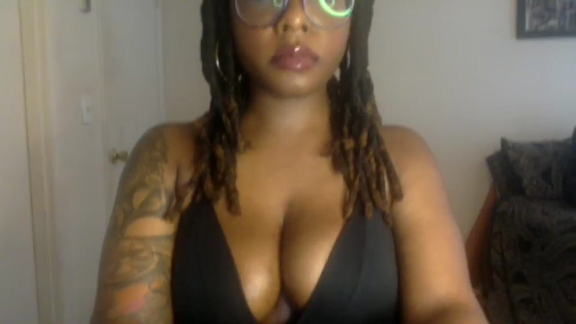 Gallery image thumbnail from warmhoney888's myfreecams stream on, 07/27/2025, 16:04 image 20 of 20