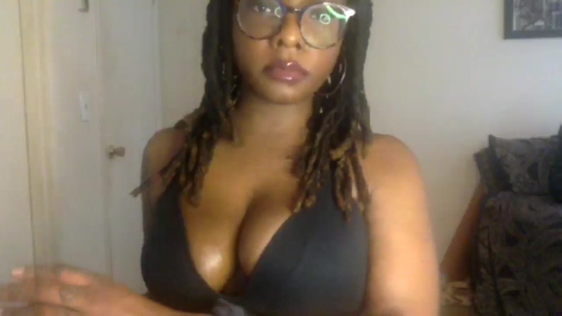 Gallery image thumbnail from warmhoney888's myfreecams stream on, 07/27/2025, 16:04 image 18 of 20