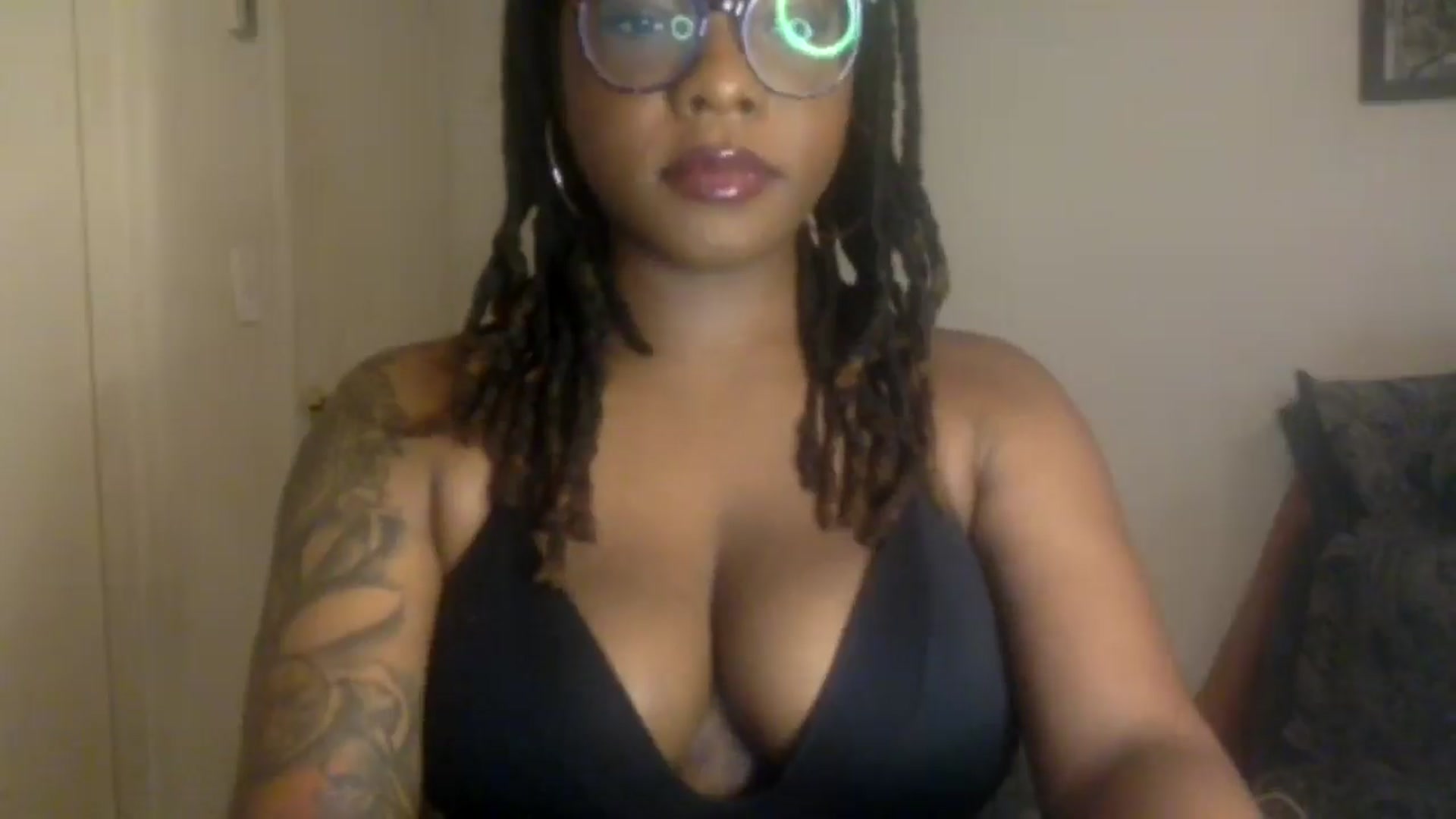 Gallery image thumbnail from warmhoney888's myfreecams stream on, 07/28/2025, 09:01 image 3 of 20