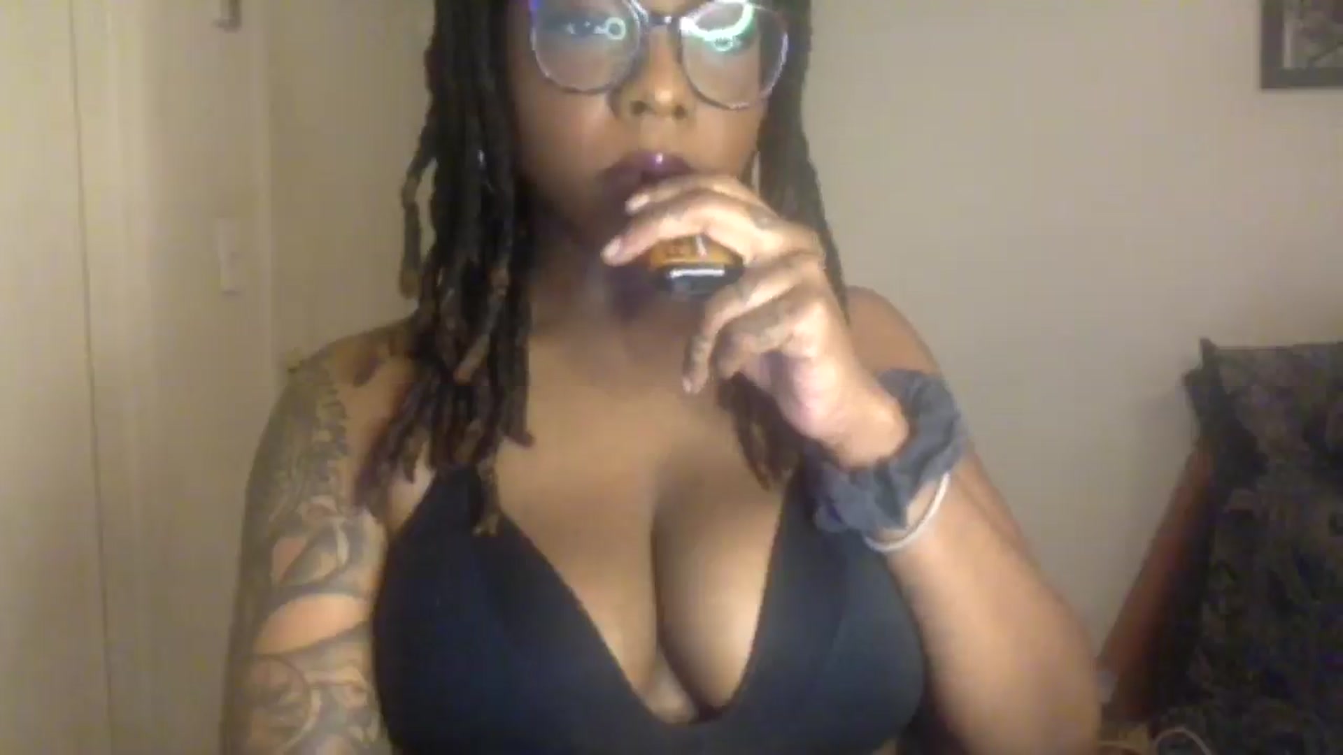 Gallery image thumbnail from warmhoney888's myfreecams stream on, 07/28/2025, 09:01 image 13 of 20