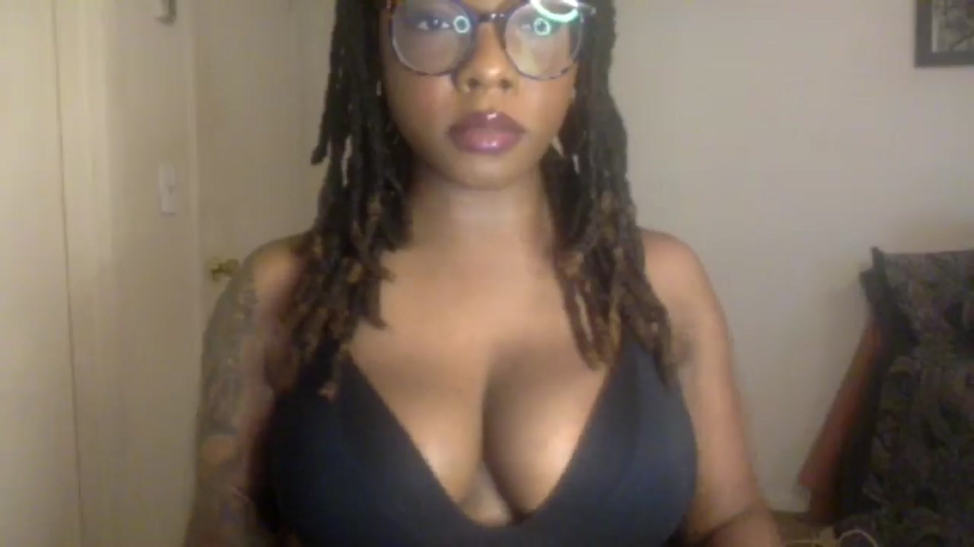 Gallery image thumbnail from warmhoney888's myfreecams stream on, 07/28/2025, 09:01 image 20 of 20