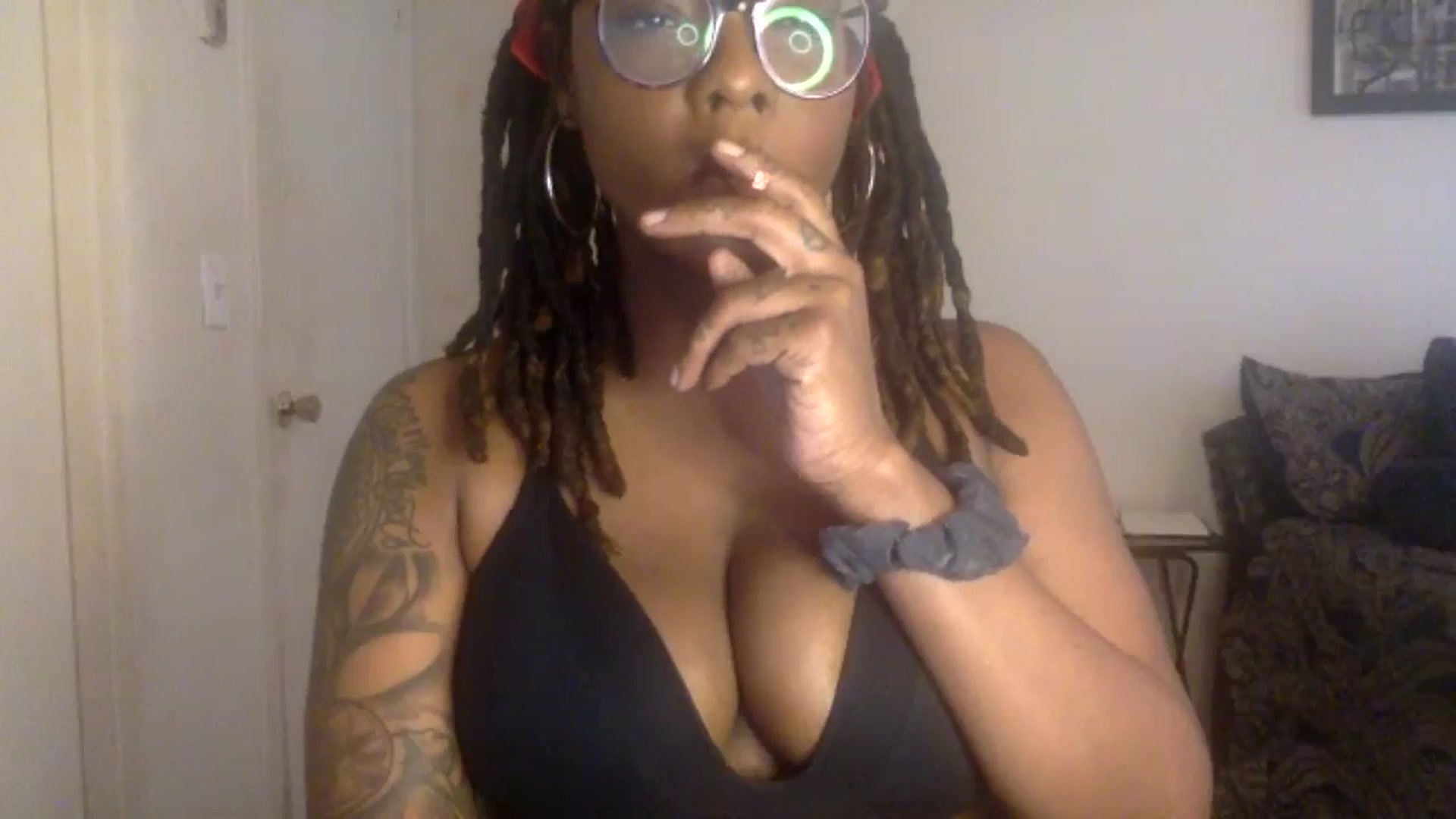 Gallery image thumbnail from warmhoney888's myfreecams stream on, 08/05/2025, 15:09 image 5 of 20