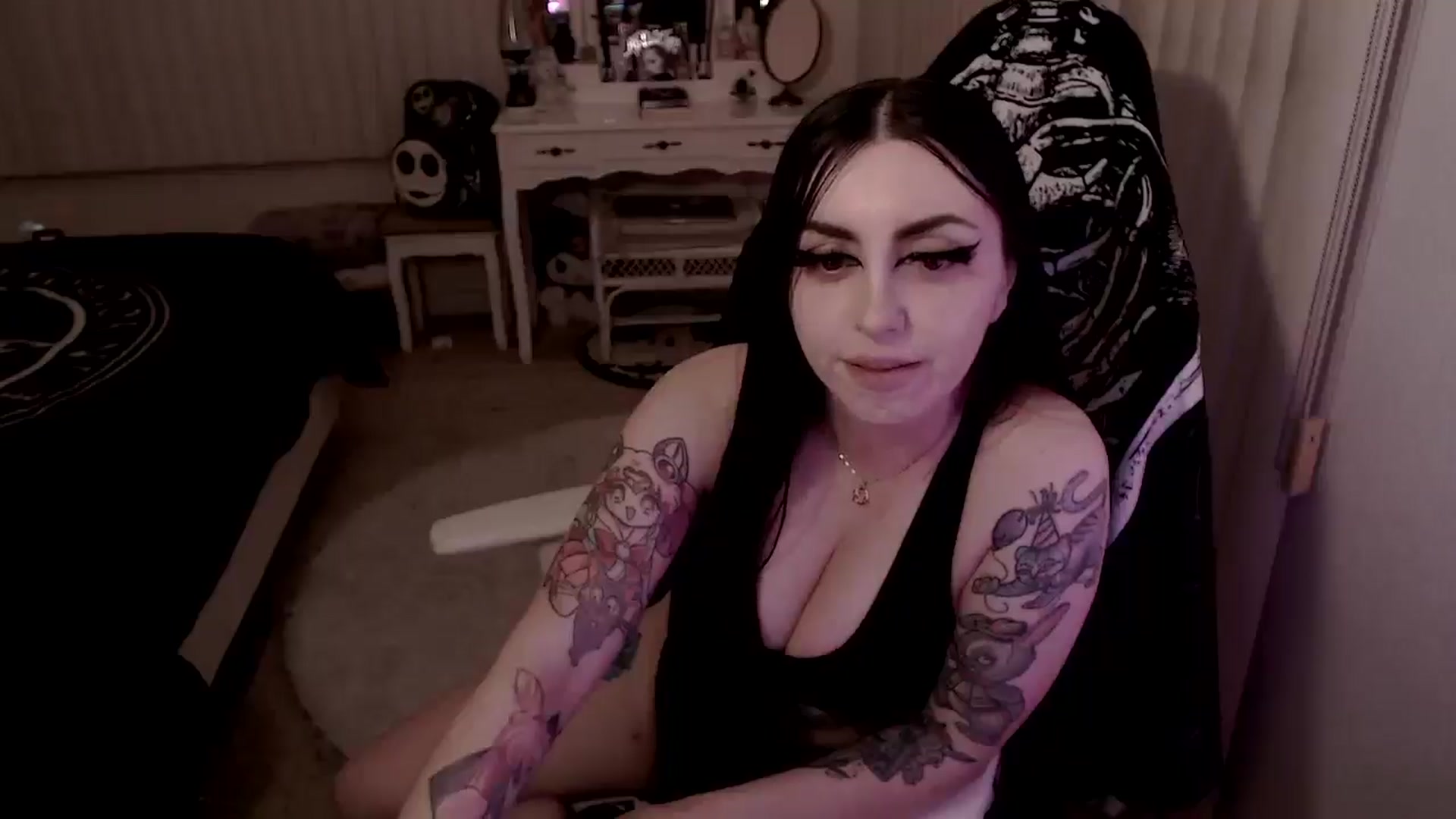Gallery image thumbnail from wednesdaybae's myfreecams stream on, 03/07/2025, 09:18 image 20 of 20