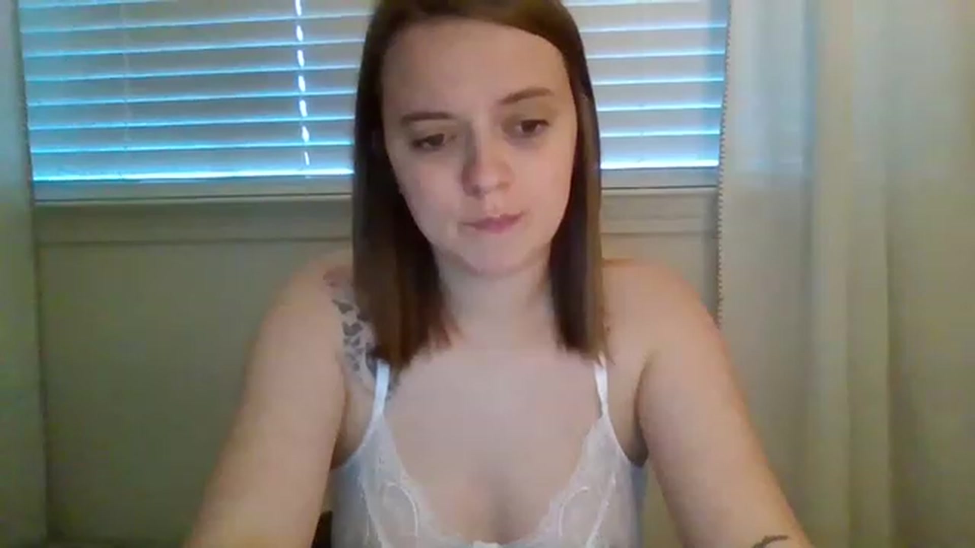 Gallery image thumbnail from wednesdayyyy's myfreecams stream on, 04/17/2023, 15:02 image 18 of 20