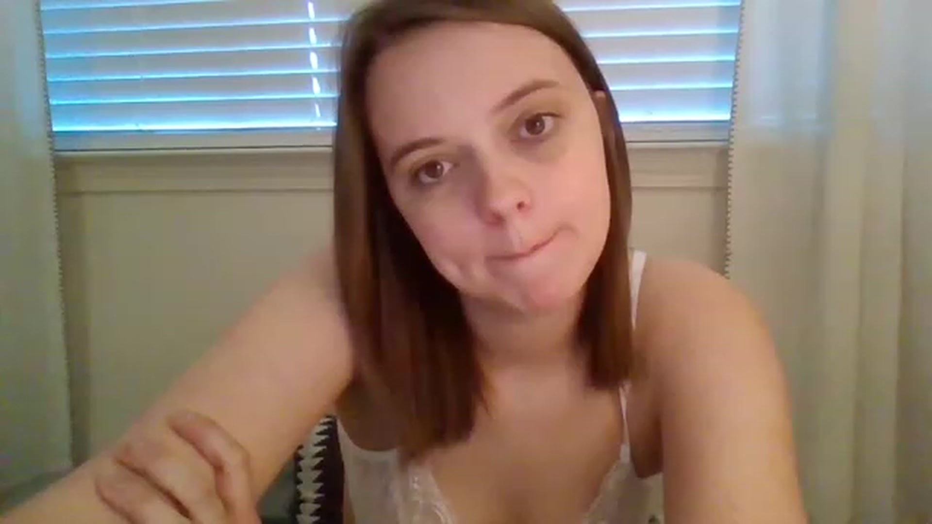 Gallery image thumbnail from wednesdayyyy's myfreecams stream on, 04/17/2023, 15:02 image 7 of 20