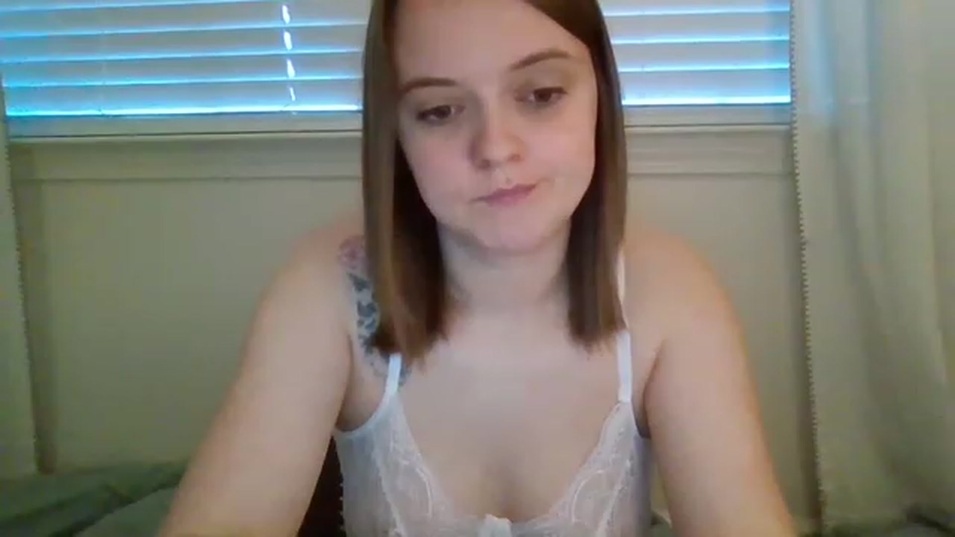 Gallery image thumbnail from wednesdayyyy's myfreecams stream on, 04/17/2023, 15:02 image 2 of 20