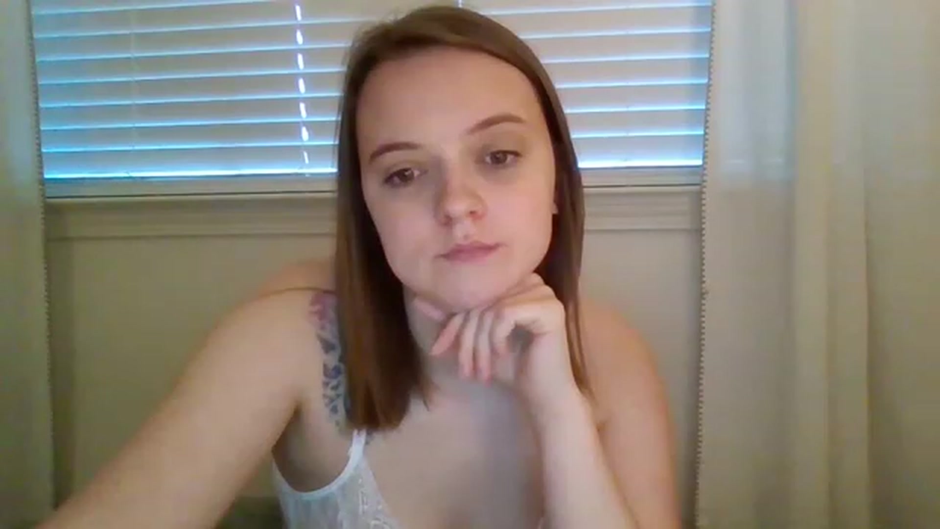 Gallery image thumbnail from wednesdayyyy's myfreecams stream on, 04/17/2023, 15:02 image 10 of 20