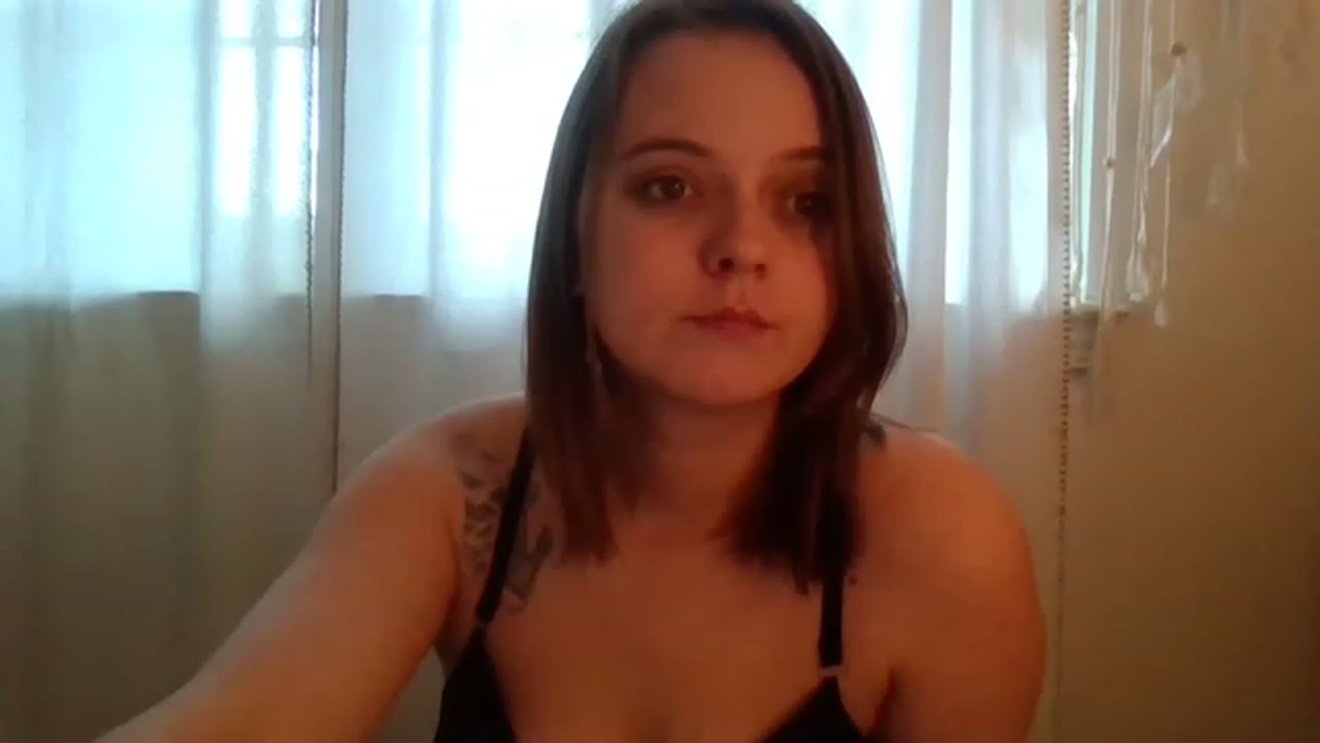 Gallery image thumbnail from wednesdayyyy's myfreecams stream on, 04/18/2023, 16:32 image 9 of 20