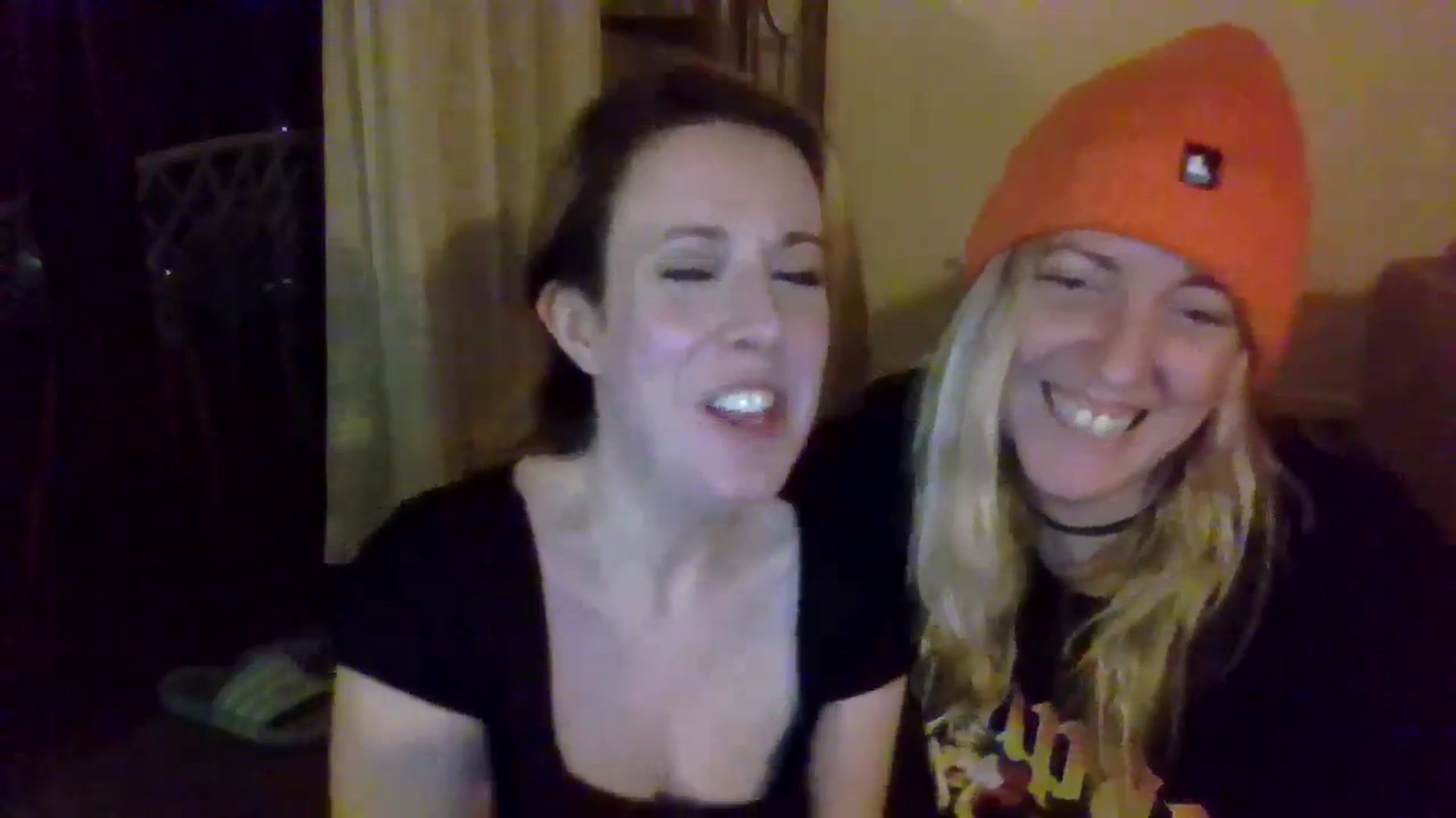 Gallery image thumbnail from wetsplay's myfreecams stream on, 03/26/2025, 14:03 image 16 of 20