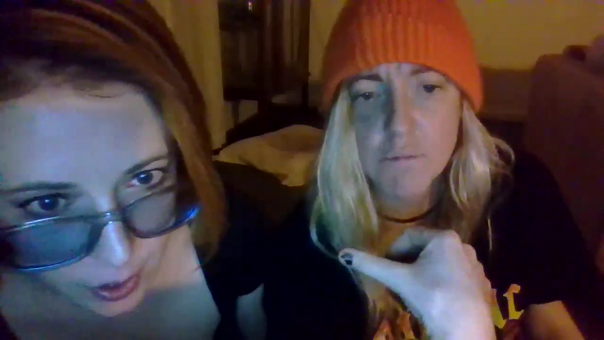 Gallery image thumbnail from wetsplay's myfreecams stream on, 03/26/2025, 14:03 image 5 of 20