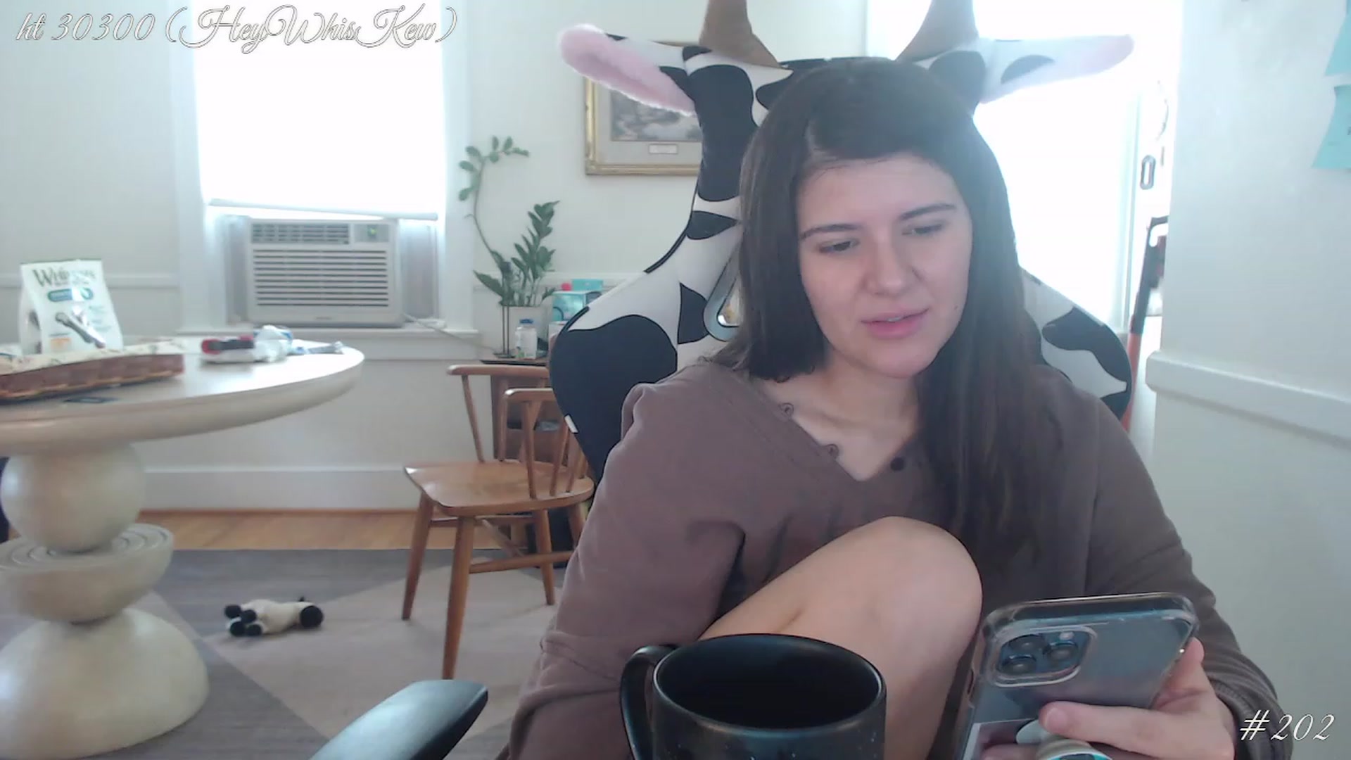 Gallery image thumbnail from whiskewub_rcJ's myfreecams stream on, 05/13/2023, 17:14 image 2 of 20