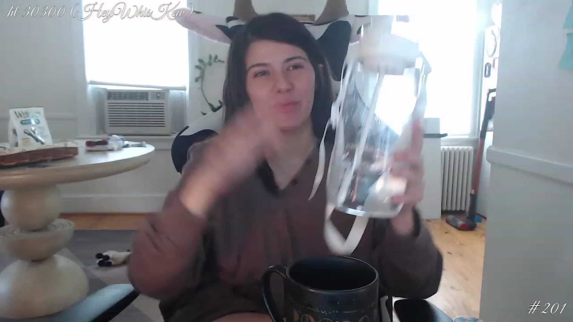 Gallery image thumbnail from whiskewub_rcJ's myfreecams stream on, 05/13/2023, 17:14 image 15 of 20