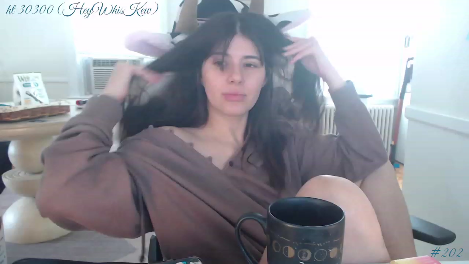 Gallery image thumbnail from whiskewub_rcJ's myfreecams stream on, 05/13/2023, 19:59 image 10 of 20