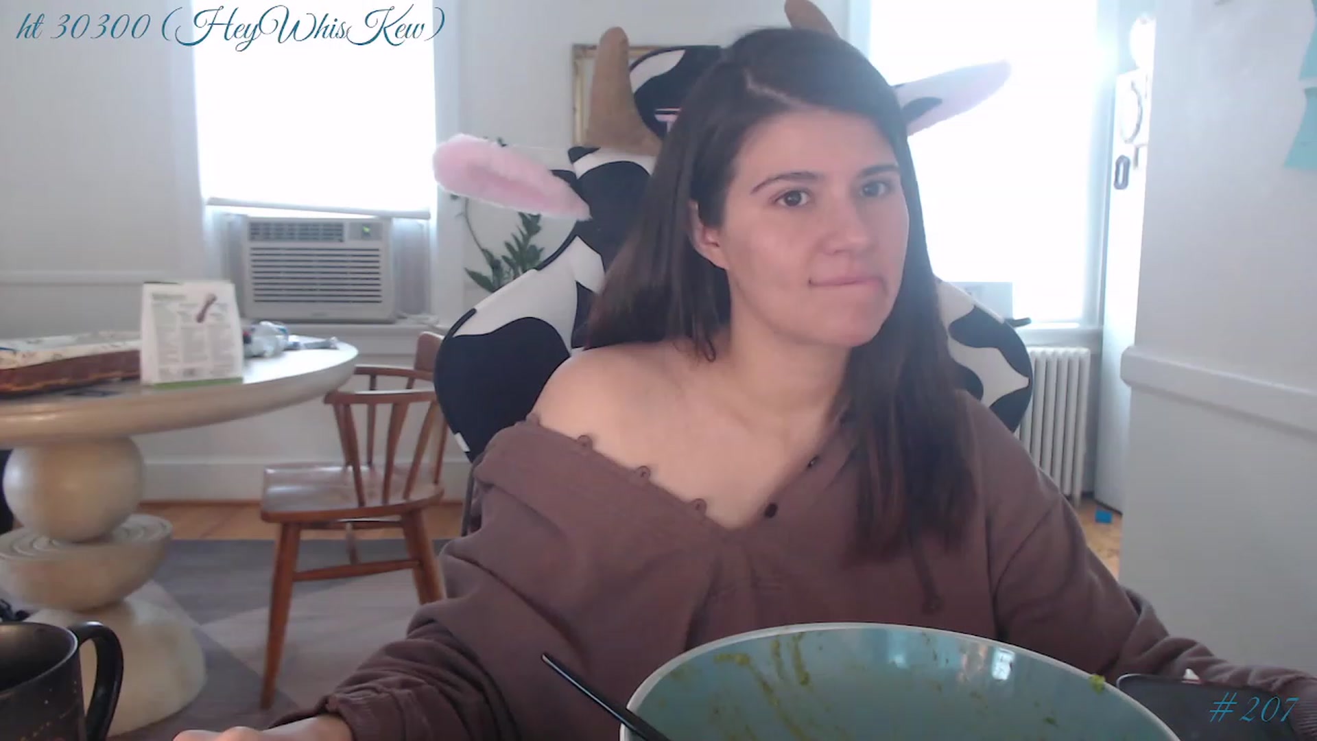 Gallery image thumbnail from whiskewub_rcJ's myfreecams stream on, 05/13/2023, 21:59 image 17 of 20