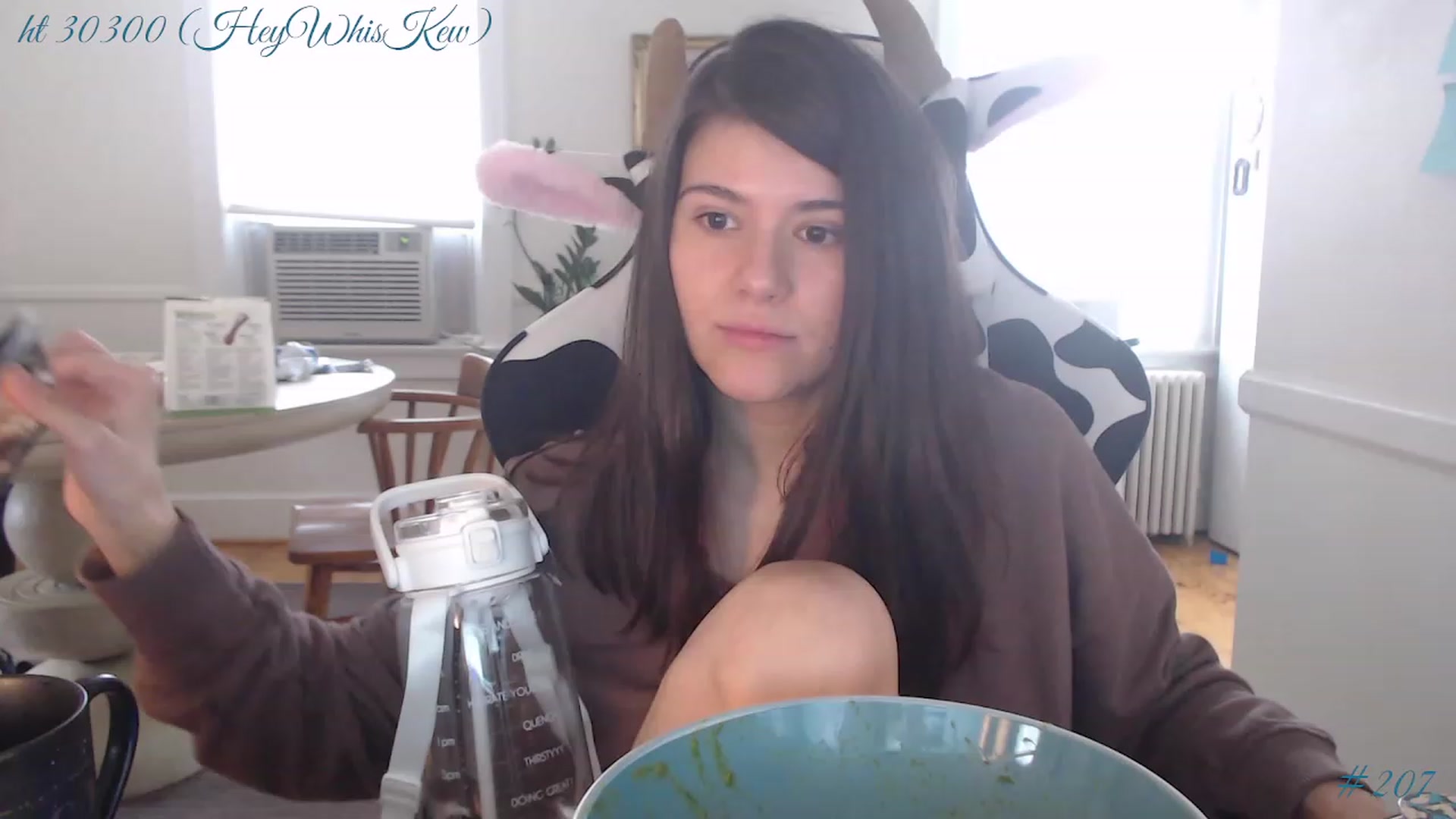 Gallery image thumbnail from whiskewub_rcJ's myfreecams stream on, 05/13/2023, 21:59 image 20 of 20