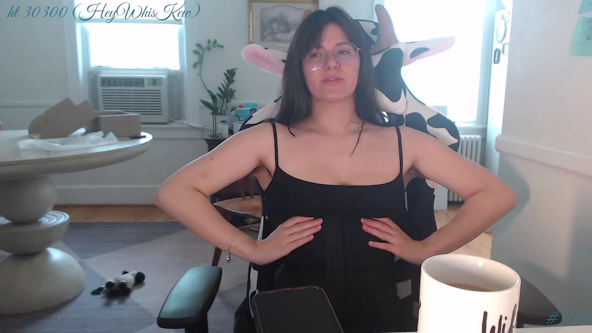 Gallery image thumbnail from whiskewub_rcJ's myfreecams stream on, 05/14/2023, 18:06 image 2 of 20