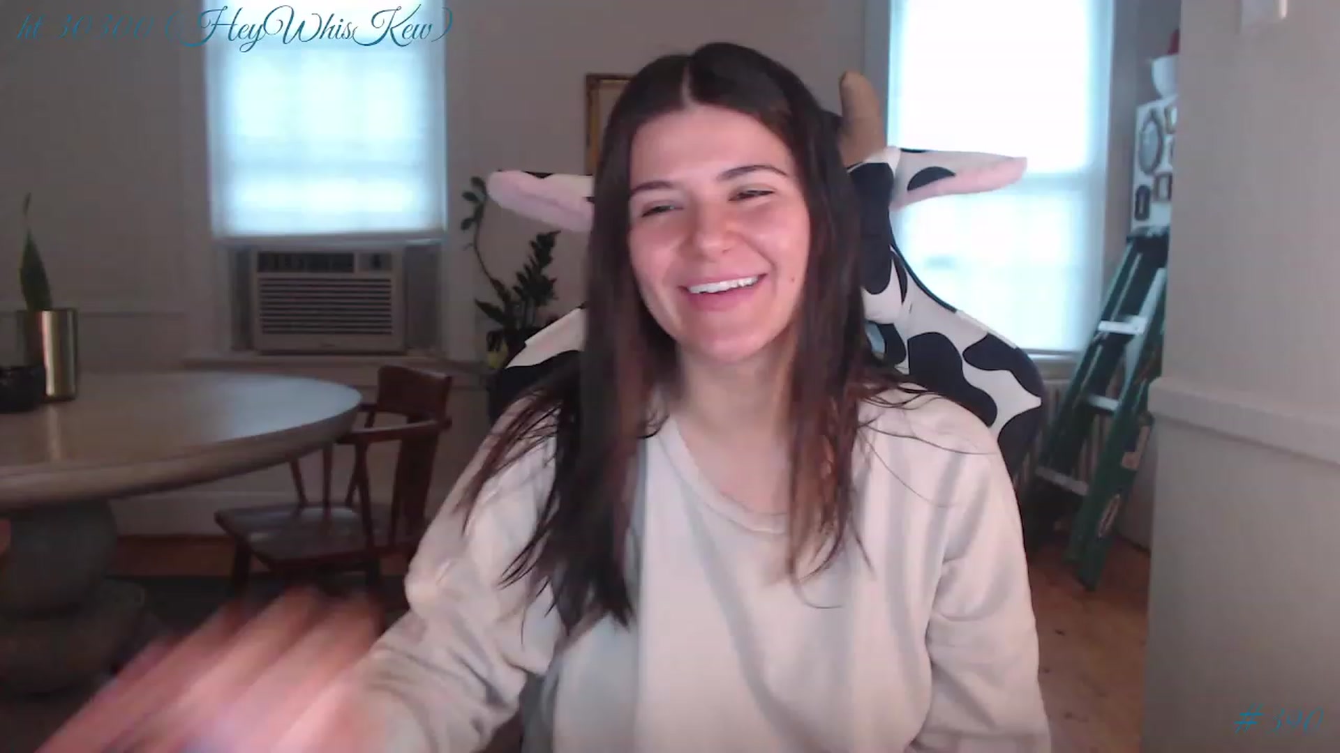 Gallery image thumbnail from whiskewub_rcJ's myfreecams stream on, 05/21/2023, 24:02 image 12 of 20