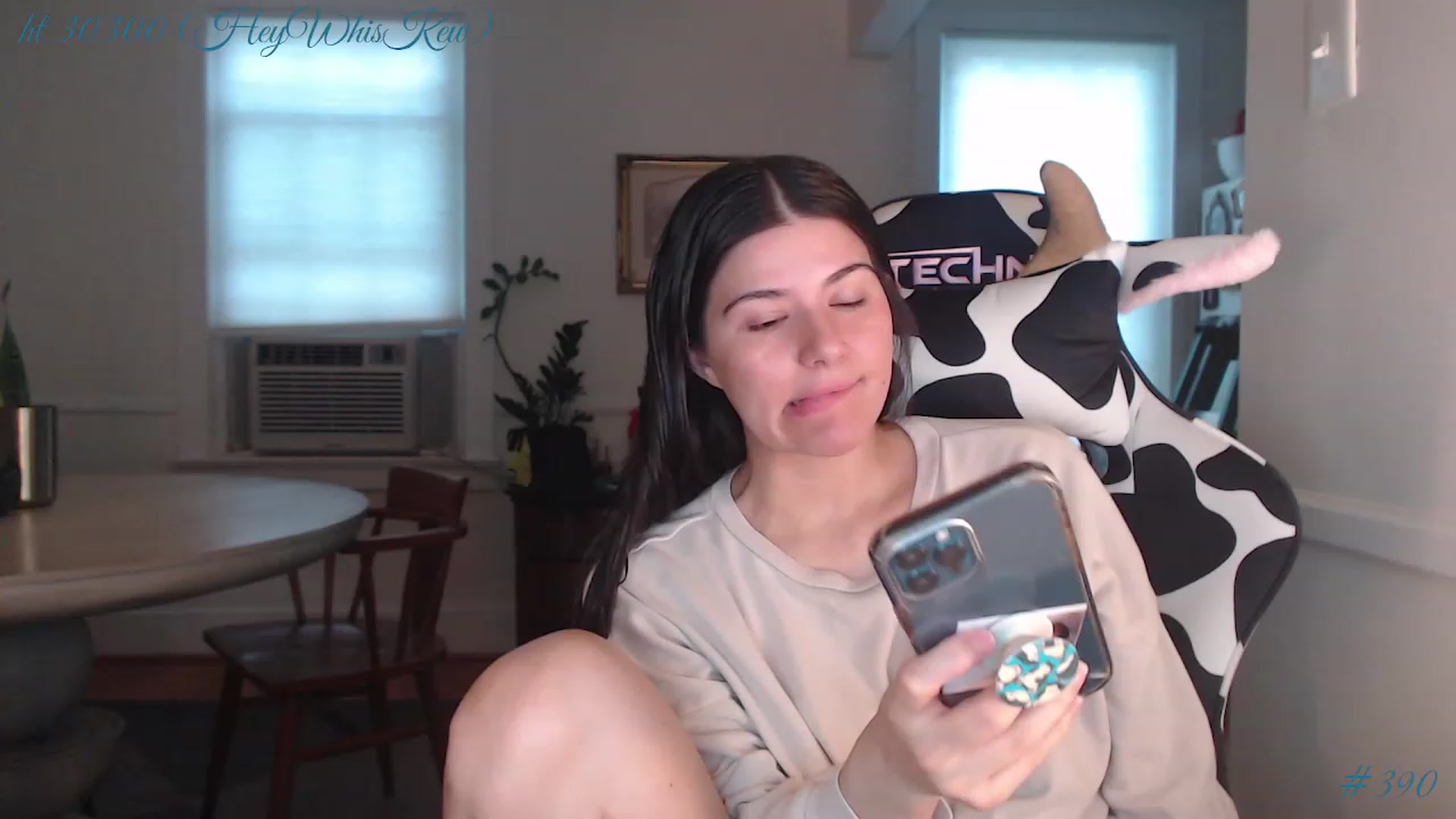 Gallery image thumbnail from whiskewub_rcJ's myfreecams stream on, 05/21/2023, 24:02 image 1 of 20
