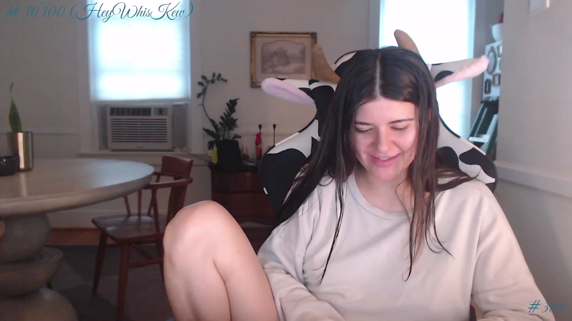 Gallery image thumbnail from whiskewub_rcJ's myfreecams stream on, 05/21/2023, 24:02 image 11 of 20