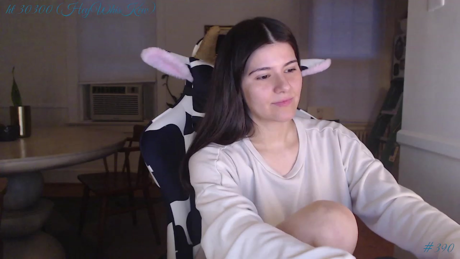 Gallery image thumbnail from whiskewub_rcJ's myfreecams stream on, 05/21/2023, 03:12 image 2 of 20