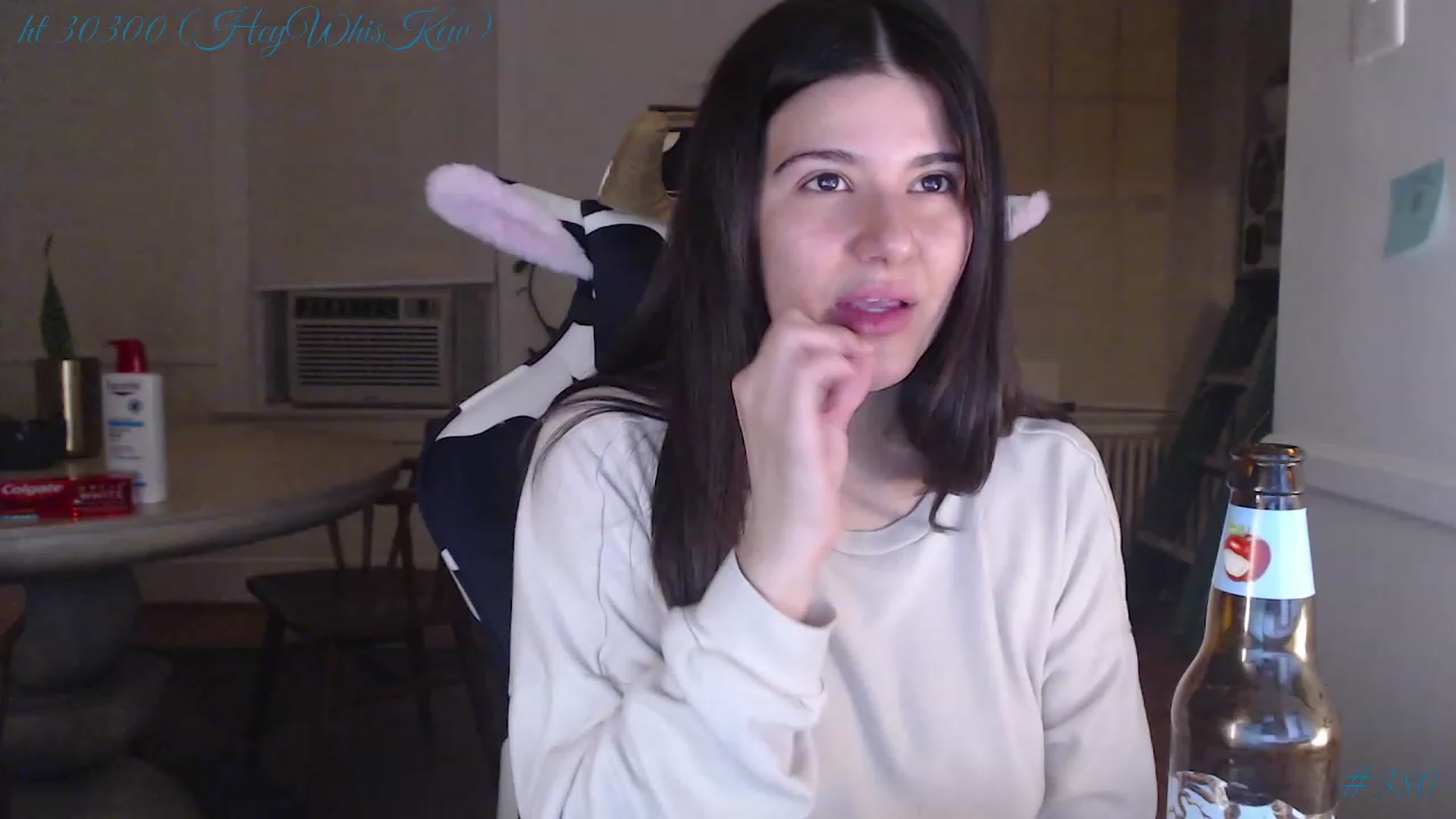 Gallery image thumbnail from whiskewub_rcJ's myfreecams stream on, 05/21/2023, 05:32 image 11 of 20