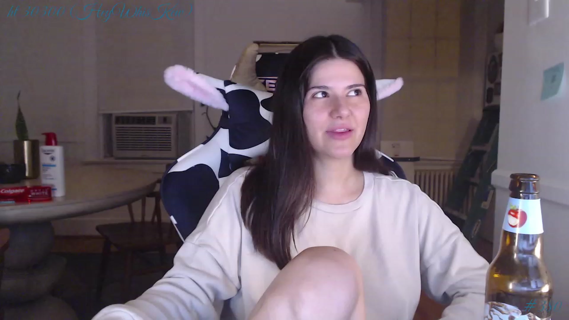 Gallery image thumbnail from whiskewub_rcJ's myfreecams stream on, 05/21/2023, 05:32 image 12 of 20