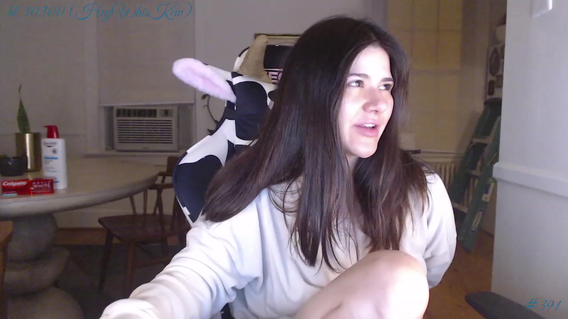 Gallery image thumbnail from whiskewub_rcJ's myfreecams stream on, 05/21/2023, 05:32 image 7 of 20