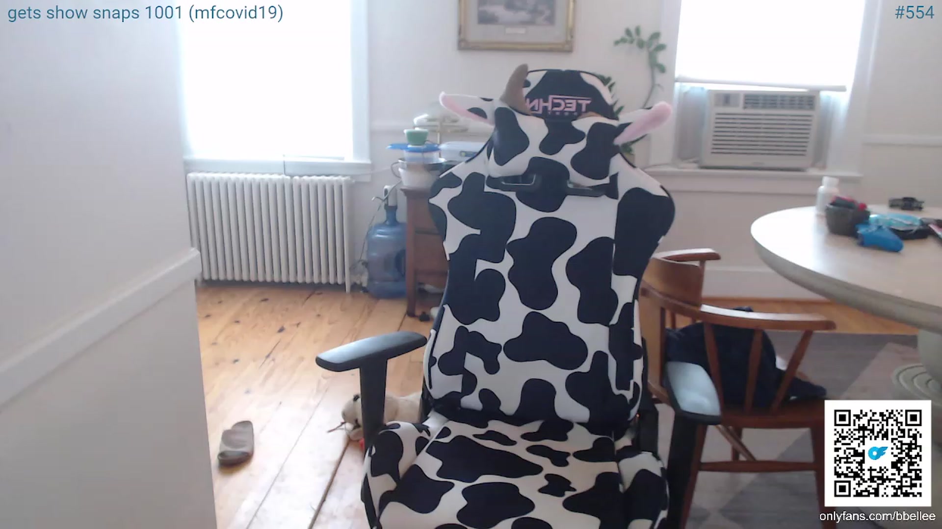 Gallery image thumbnail from whiskewub_rcJ's myfreecams stream on, 05/28/2023, 19:02 image 4 of 20