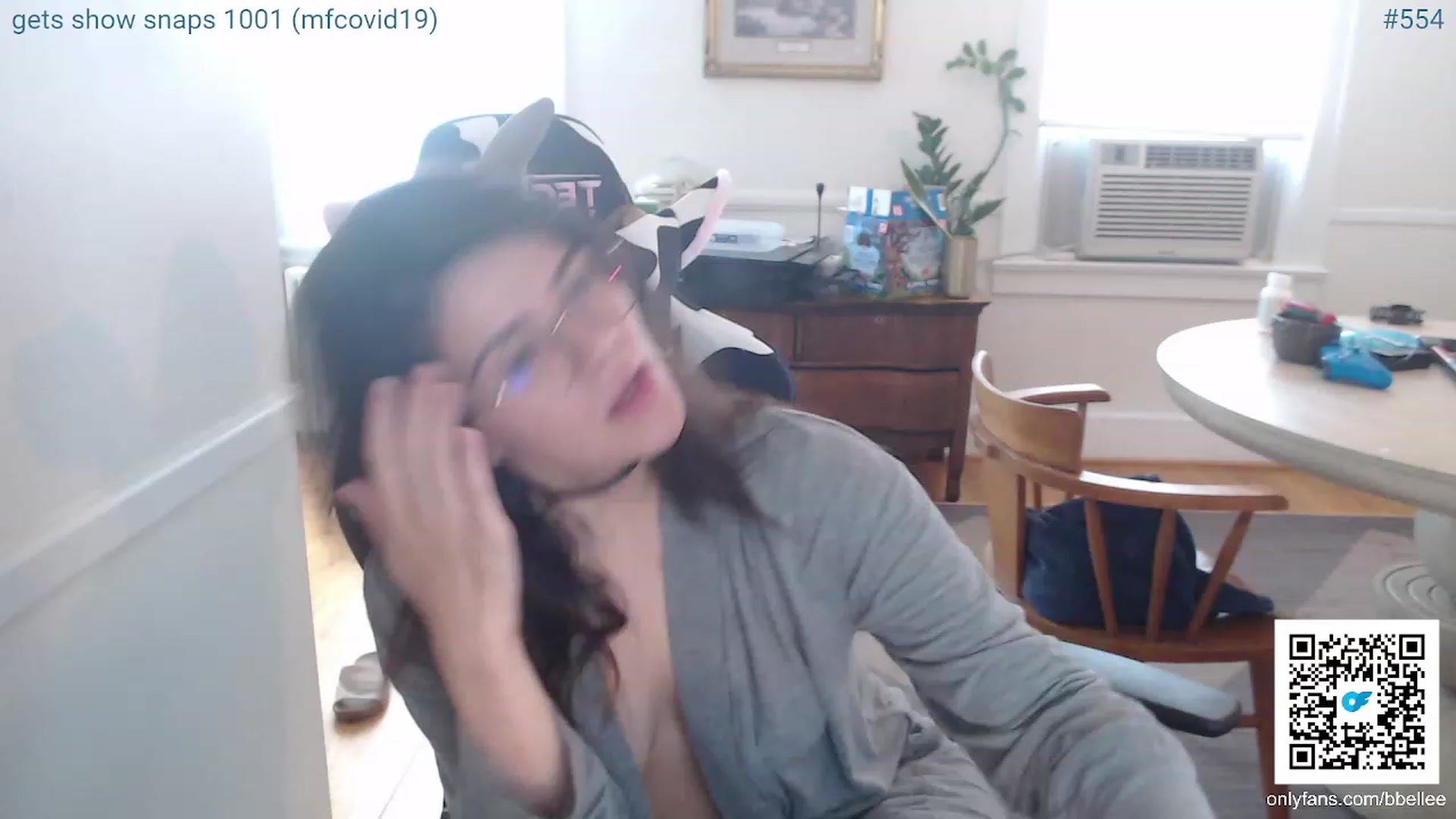 Gallery image thumbnail from whiskewub_rcJ's myfreecams stream on, 05/28/2023, 19:02 image 2 of 20