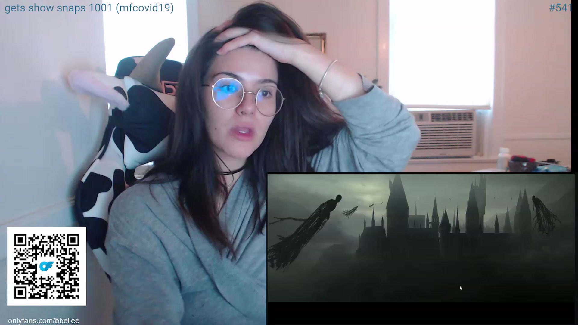 Gallery image thumbnail from whiskewub_rcJ's myfreecams stream on, 05/28/2023, 22:14 image 5 of 20
