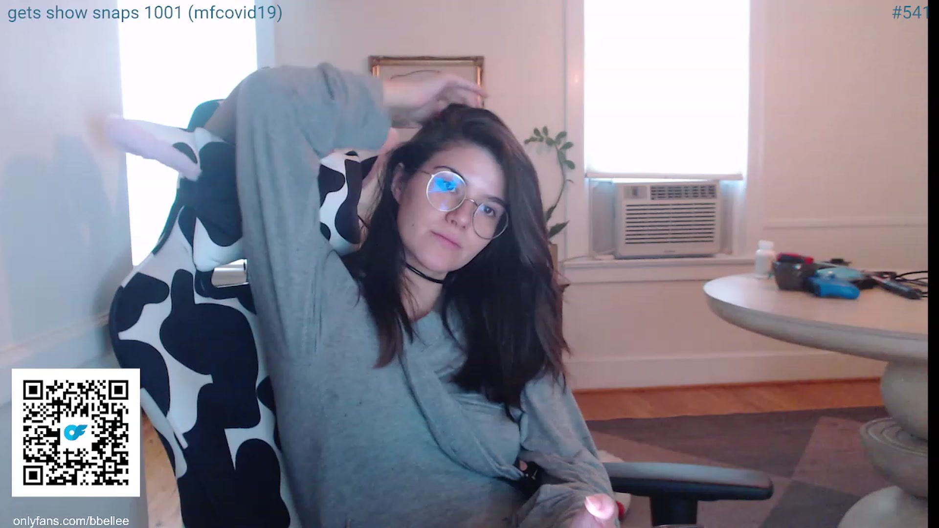 Gallery image thumbnail from whiskewub_rcJ's myfreecams stream on, 05/28/2023, 22:14 image 3 of 20