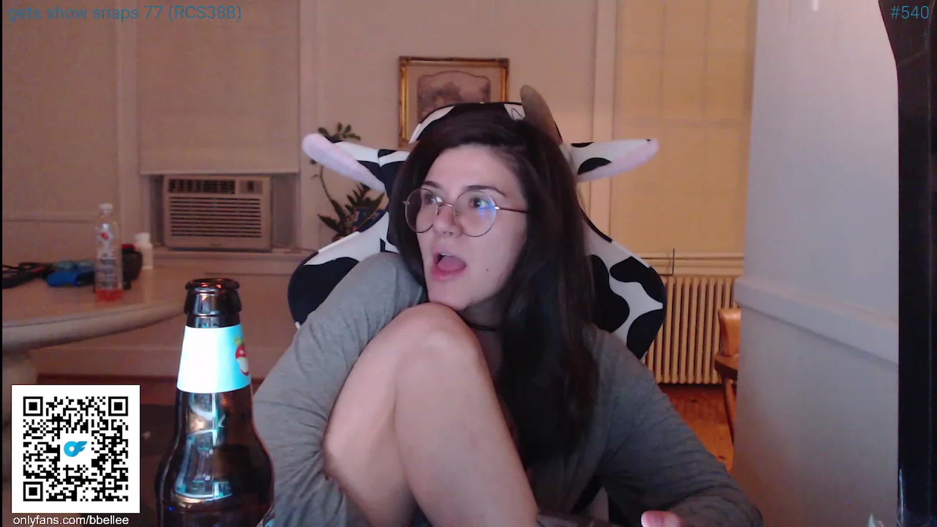 Gallery image thumbnail from whiskewub_rcJ's myfreecams stream on, 05/29/2023, 04:01 image 10 of 20