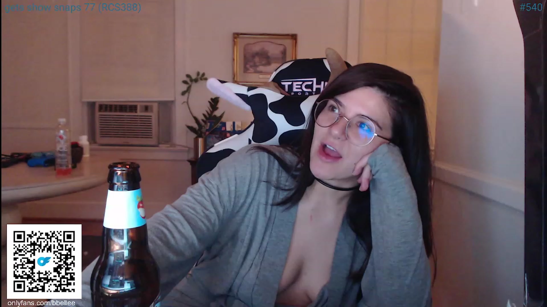 Gallery image thumbnail from whiskewub_rcJ's myfreecams stream on, 05/29/2023, 04:01 image 7 of 20