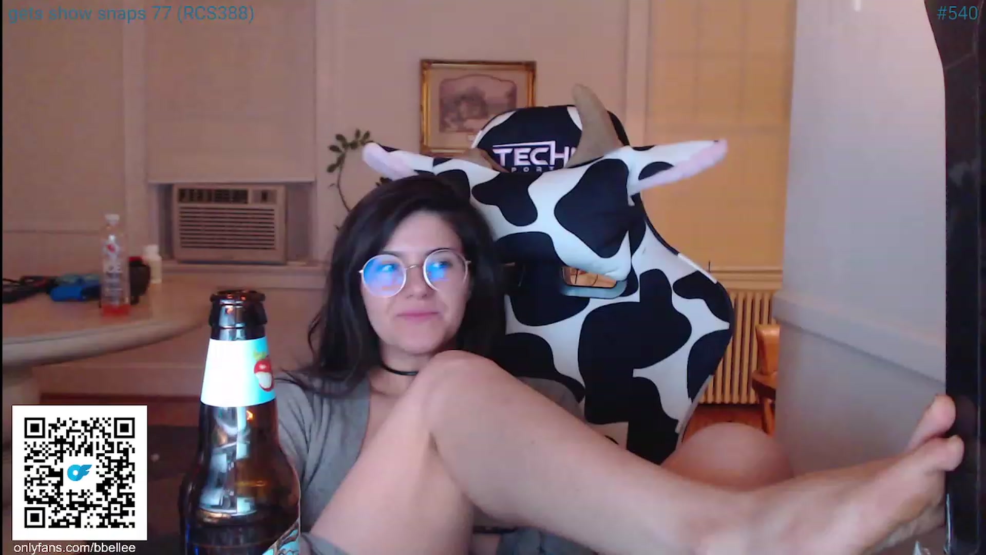 Gallery image thumbnail from whiskewub_rcJ's myfreecams stream on, 05/29/2023, 04:01 image 15 of 20
