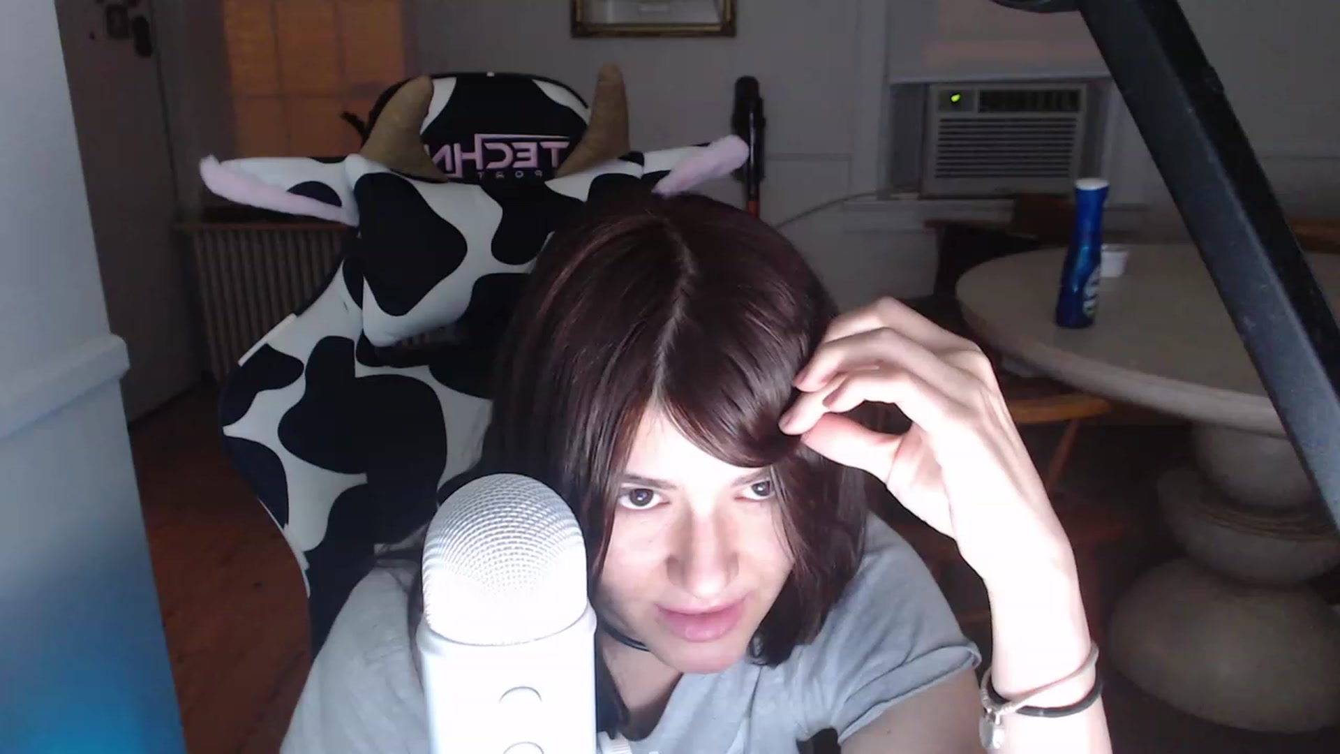Gallery image thumbnail from whiskewub_rcJ's myfreecams stream on, 06/01/2023, 02:24 image 19 of 20