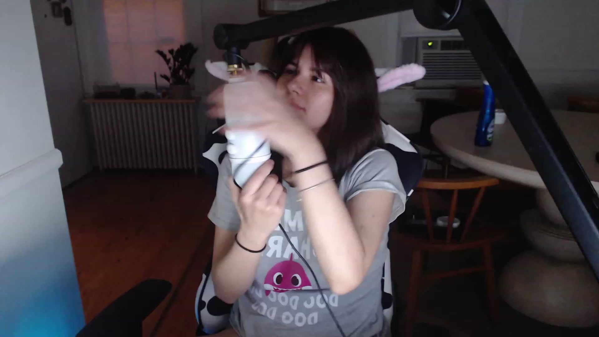 Gallery image thumbnail from whiskewub_rcJ's myfreecams stream on, 06/01/2023, 02:24 image 2 of 20