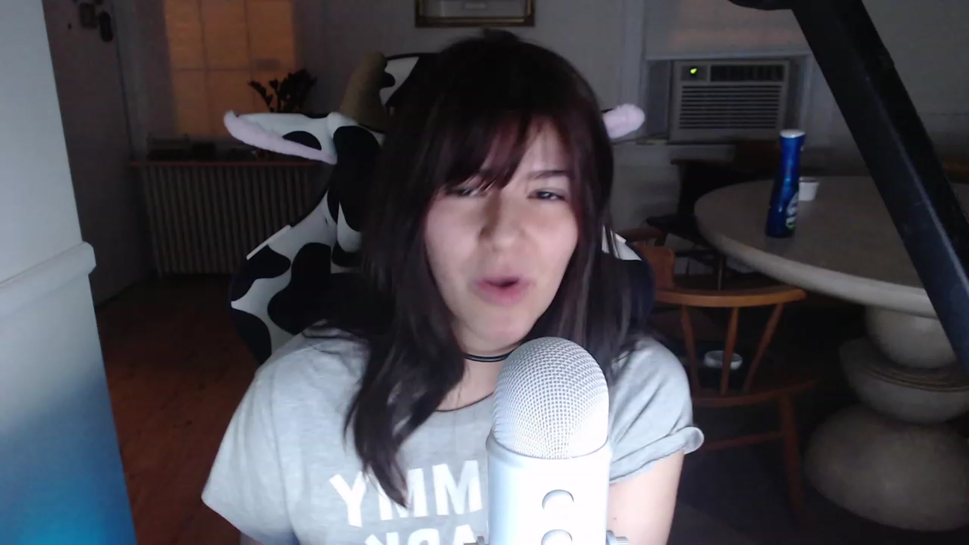 Gallery image thumbnail from whiskewub_rcJ's myfreecams stream on, 06/01/2023, 02:24 image 9 of 20