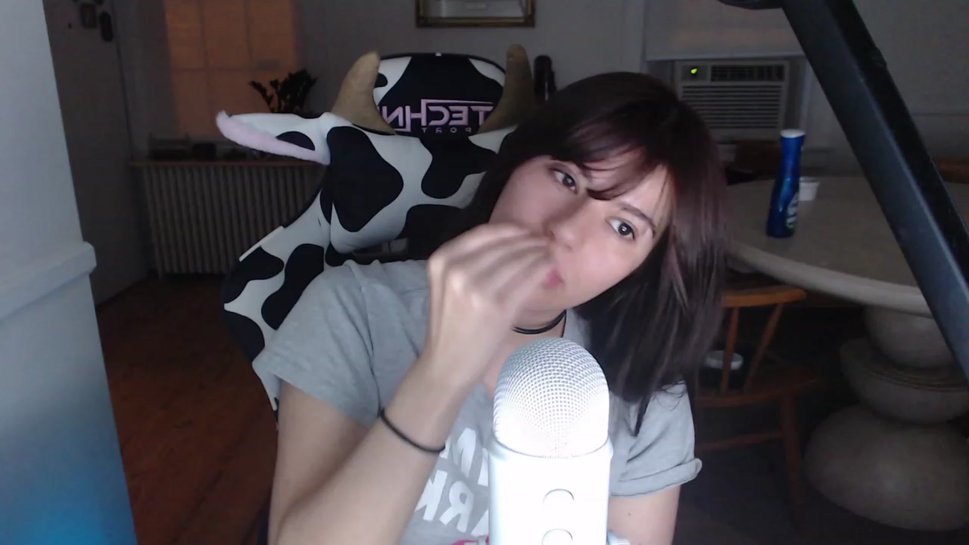 Gallery image thumbnail from whiskewub_rcJ's myfreecams stream on, 06/01/2023, 02:24 image 14 of 20