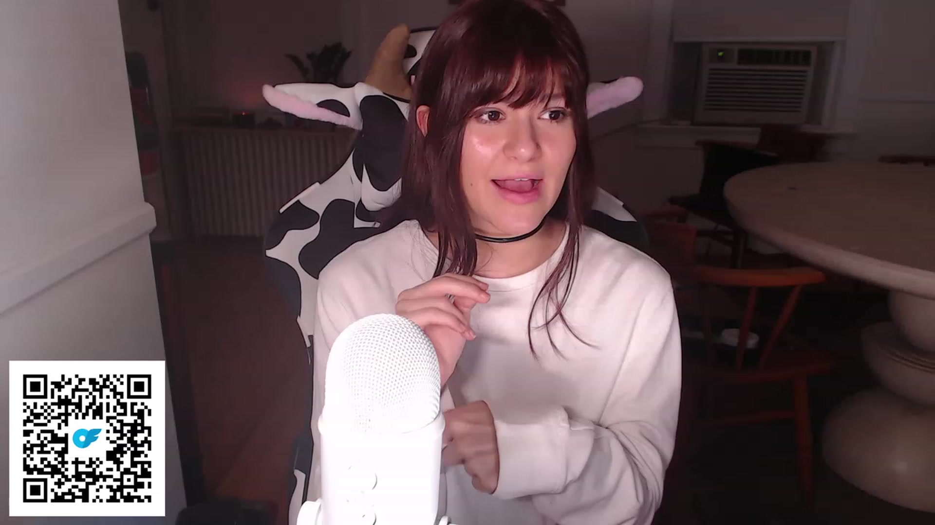 Gallery image thumbnail from whiskewub_rcJ's myfreecams stream on, 06/02/2023, 02:59 image 5 of 20