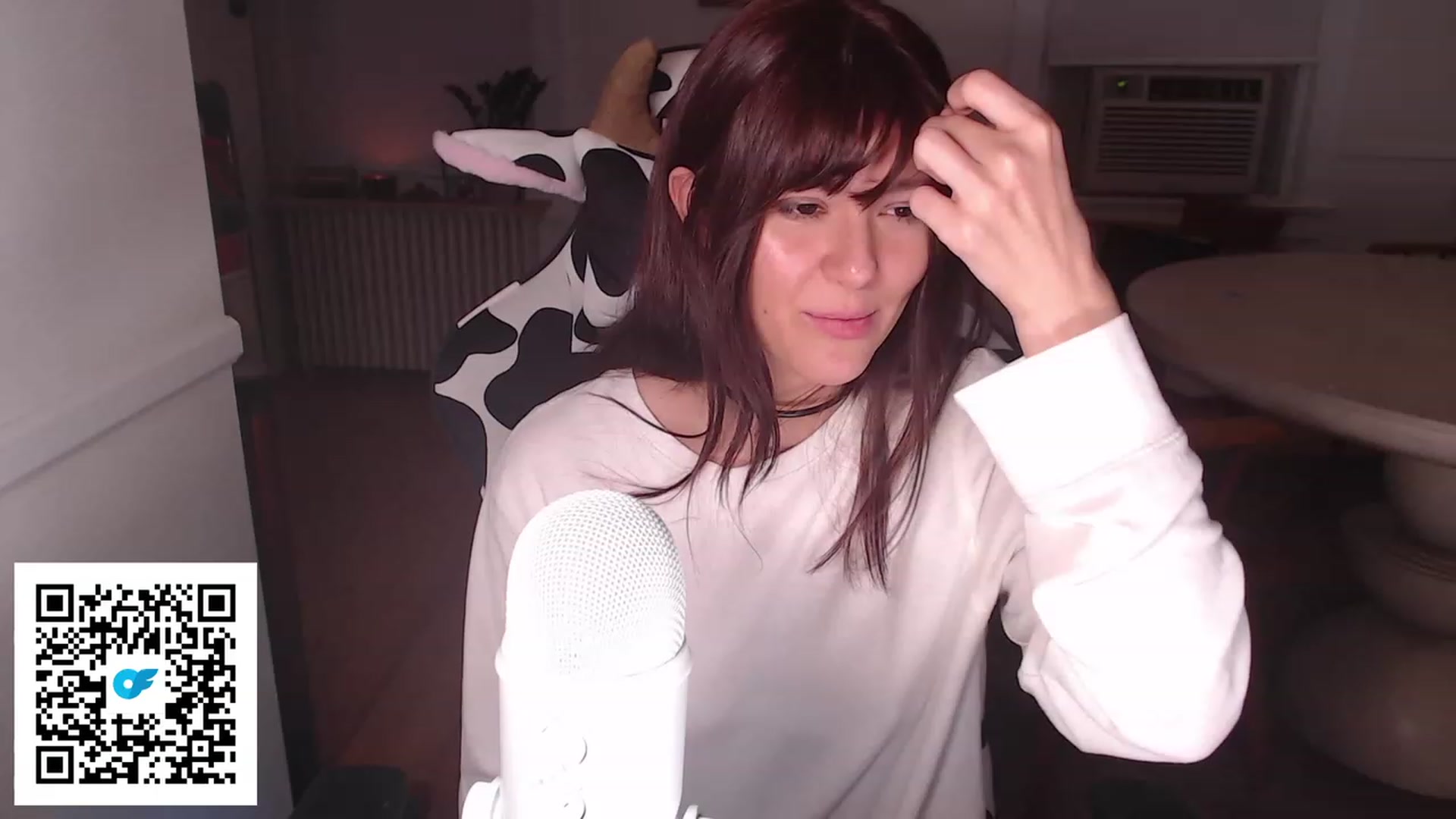 Gallery image thumbnail from whiskewub_rcJ's myfreecams stream on, 06/02/2023, 02:59 image 4 of 20