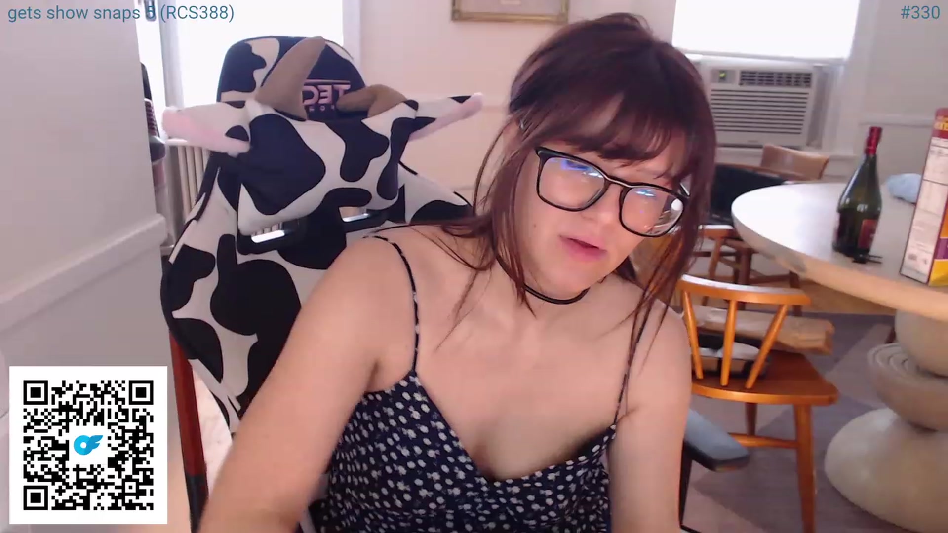 Gallery image thumbnail from whiskewub_rcJ's myfreecams stream on, 06/03/2023, 21:22 image 16 of 20
