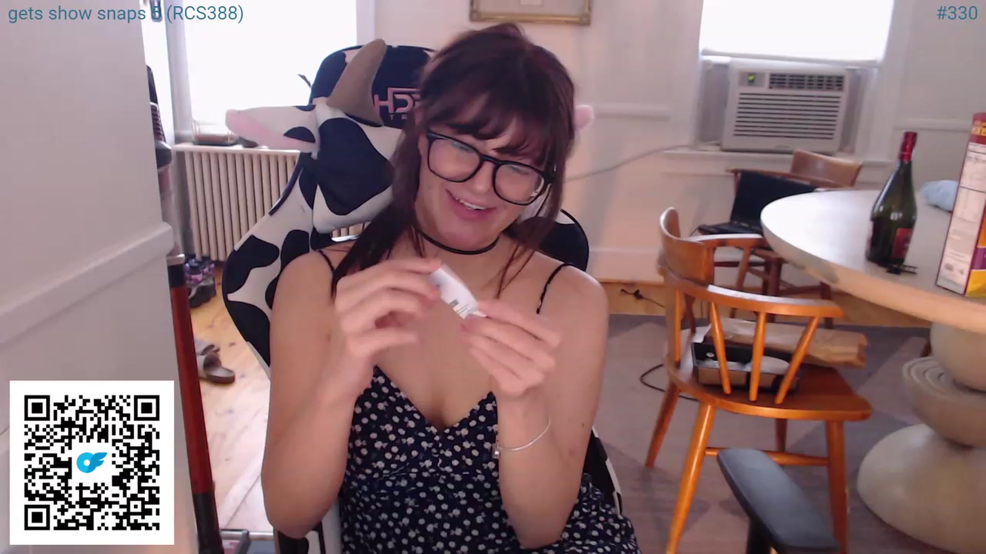 Gallery image thumbnail from whiskewub_rcJ's myfreecams stream on, 06/03/2023, 21:22 image 17 of 20
