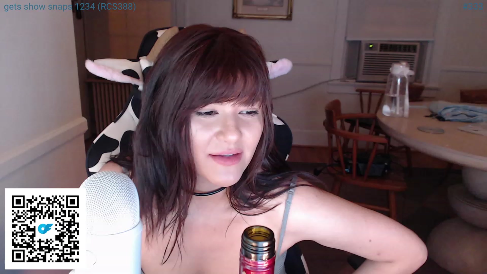 Gallery image thumbnail from whiskewub_rcJ's myfreecams stream on, 06/06/2023, 01:48 image 17 of 20